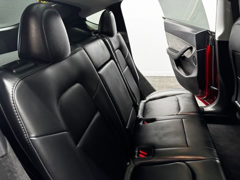 Used 2024 Tesla Model Y Long Range image 49