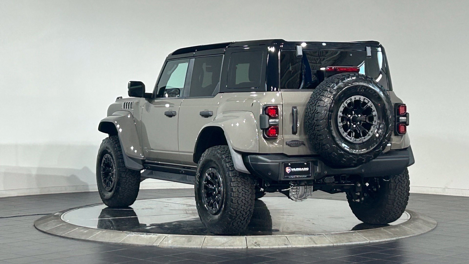 New 2026 Ford Bronco Raptor w/ Interior Carbon Fiber Pack AWD/4WD image 7