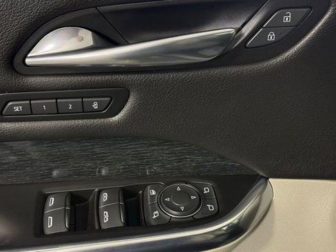 Used 2020 Cadillac XT4 Premium Luxury image 14