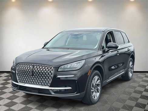 Used 2024 Lincoln Corsair AWD image 6