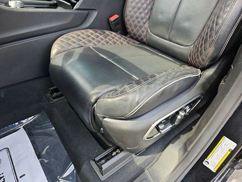 Used 2022 Jeep Grand Cherokee Summit w/ Luxury Tech Group V AWD/4WD image 25