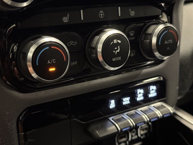 Used 2022 RAM 1500 Big Horn AWD/4WD image 26