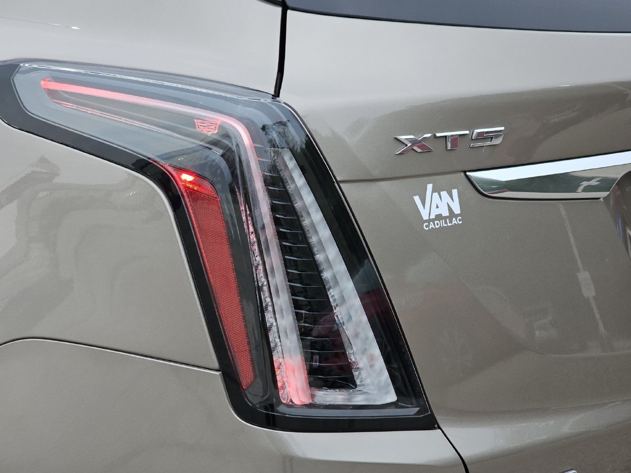 Used 2023 Cadillac XT5 Sportv AWD/4WD image 38