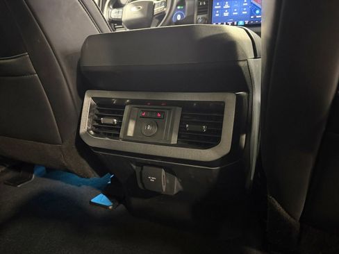Used 2025 Ford F250 Platinum w/ Tremor Off-Road Package AWD/4WD image 26