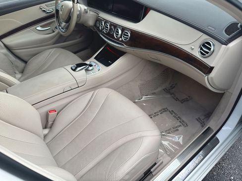 Used 2016 Mercedes-Benz S 550 4MATIC Sedan image 33