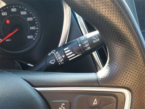 Used 2022 Chevrolet Equinox LT image 14