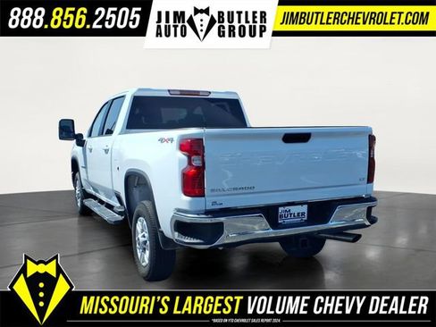 Used 2025 Chevrolet Silverado 2500 LT w/ Convenience Package image 2