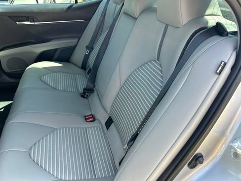 Used 2024 Toyota Camry SE FWD image 8