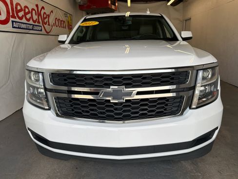 Used 2017 Chevrolet Tahoe LT RWD image 3