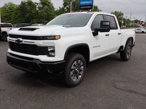New 2026 Chevrolet Silverado 2500 Custom w/ Custom Value Package AWD/4WD image 20