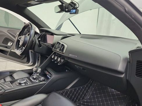 Used 2017 Audi R8 V10 plus AWD/4WD image 37