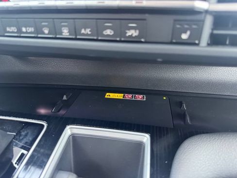 Used 2026 Toyota Sienna XSE FWD image 29