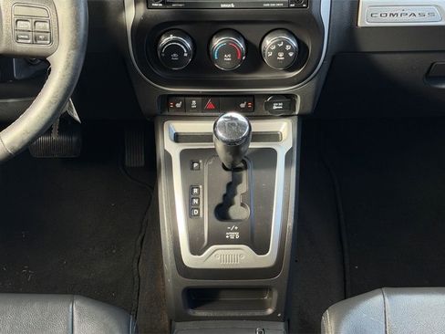 Used 2014 Jeep Compass Latitude w/ Sun/Sound Group image 16