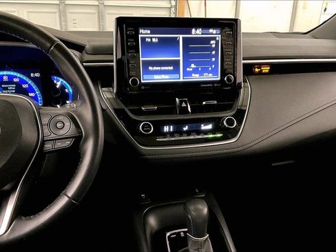 Used 2022 Toyota Corolla XSE image 6