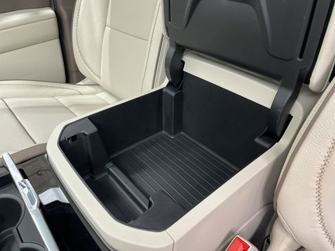 New 2026 GMC Yukon Denali w/ Sun & Power Step Package AWD/4WD image 20