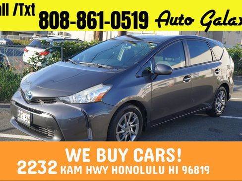 Used 2016 Toyota Prius V Three image 1