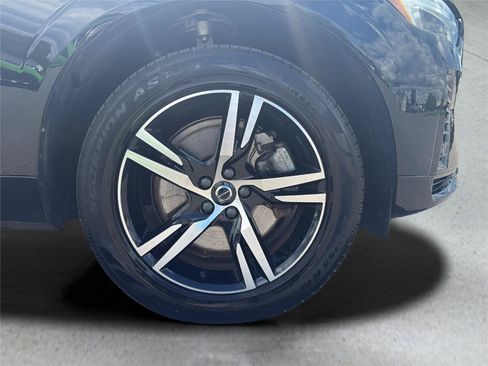 Used 2022 Volvo XC60 T8 R-Design w/ Climate Package AWD/4WD image 27