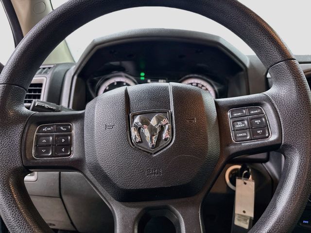 Used 2018 RAM 1500 Express w/ Express Value Package AWD/4WD image 8