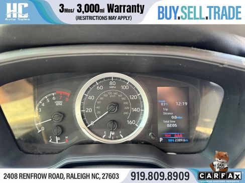 Used 2022 Toyota Corolla LE FWD image 29
