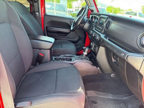 Used 2021 Jeep Wrangler Unlimited Sport AWD/4WD image 51