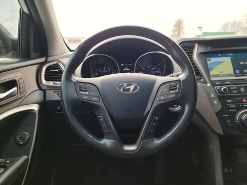 Used 2017 Hyundai Santa Fe Sport w/ 2.0T Ultimate Tech Package 05 image 10