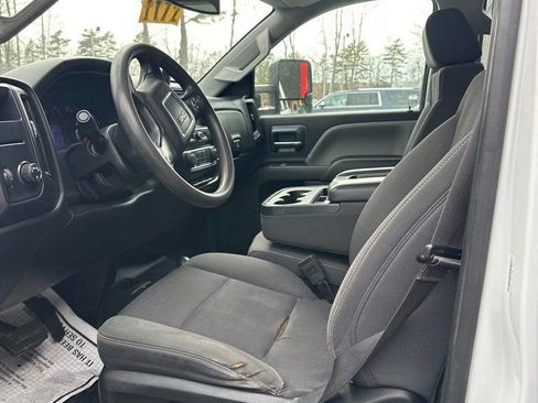 Used 2018 GMC Sierra 2500 4x4 Crew Cab image 3