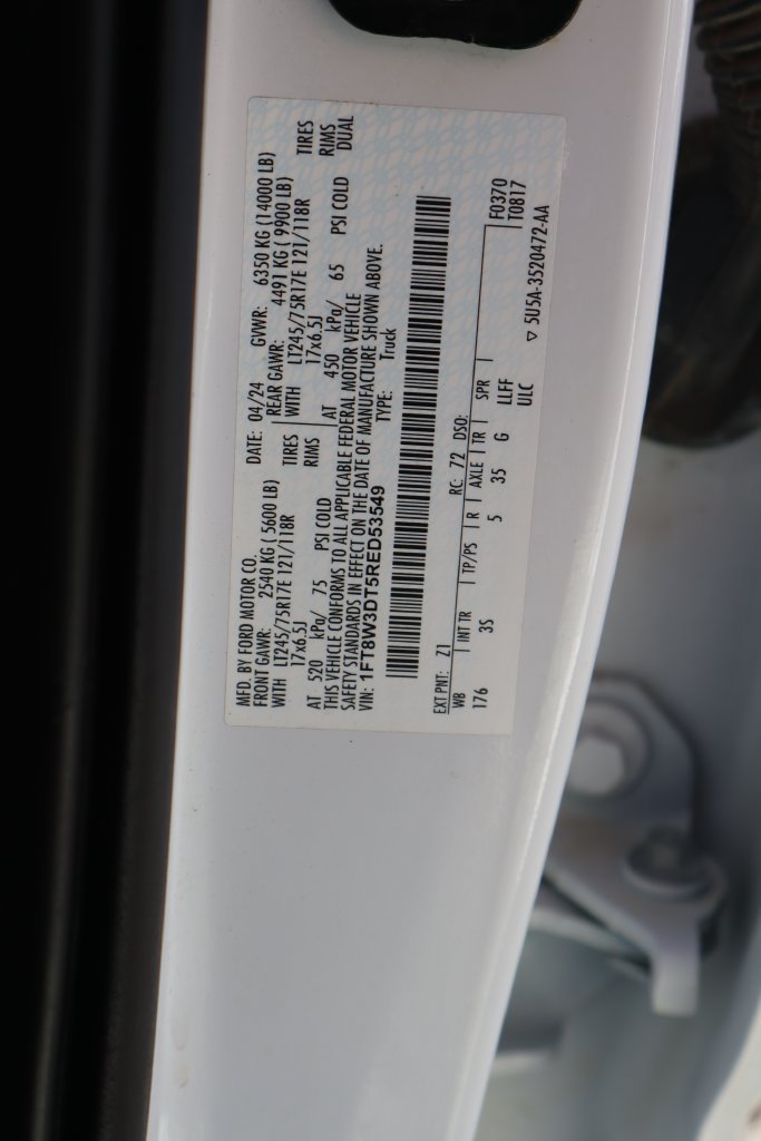 Used 2024 Ford F350 XLT AWD/4WD image 61