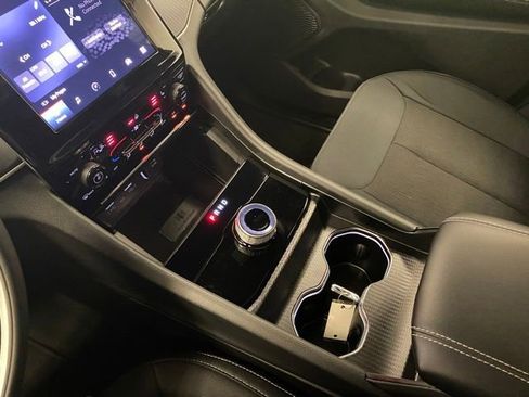 Used 2024 Jeep Grand Cherokee Laredo X w/ Luxury Tech Group I image 16