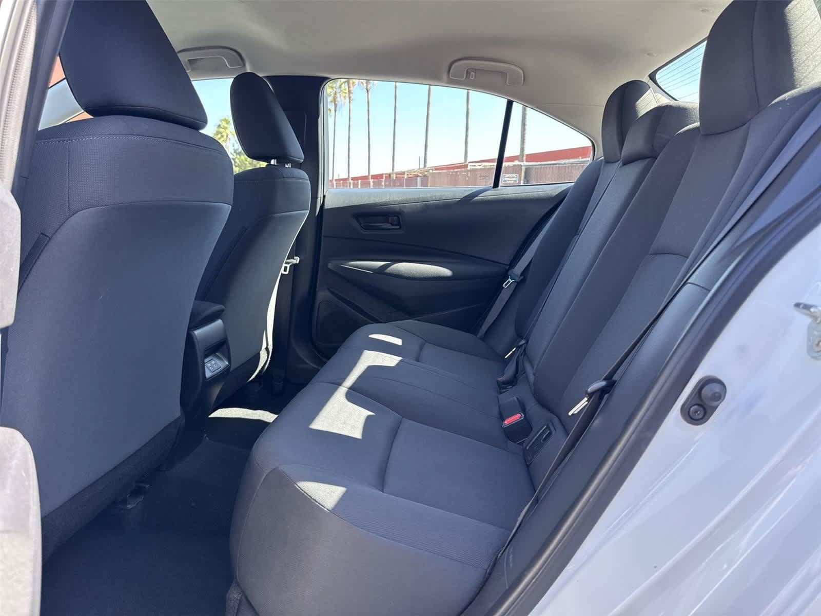 Used 2024 Toyota Corolla LE FWD image 14
