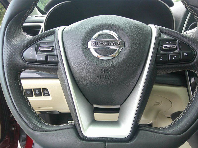 Used 2019 Nissan Maxima Platinum w/ Sport Mat Group FWD image 11