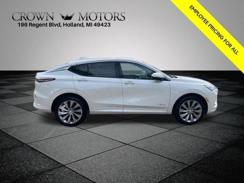 New 2025 Buick Envista Avenir image 13