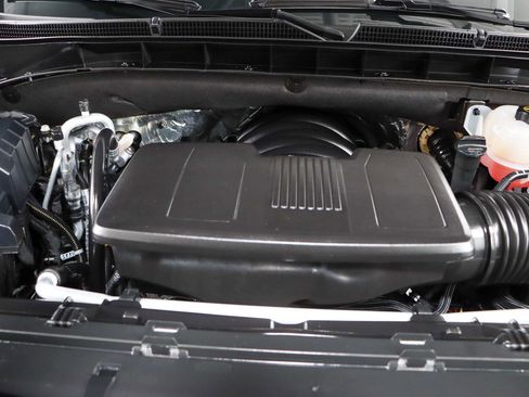 Used 2025 GMC Yukon Denali Ultimate AWD/4WD image 39