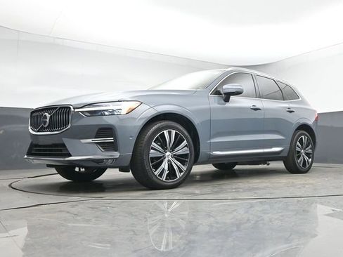 Used 2023 Volvo XC60 B5 Plus w/ Protection Package Premier image 38