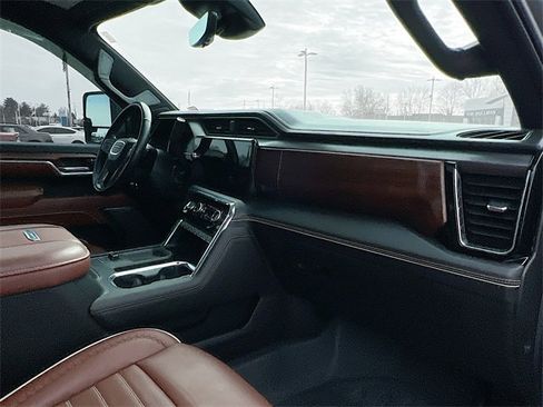 Used 2024 GMC Sierra 2500 Denali Ultimate w/ Max Trailering Package image 42