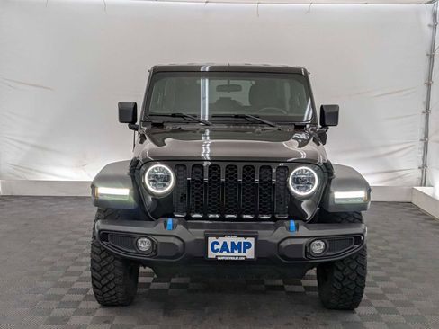 Used 2023 Jeep Wrangler Unlimited w/ Cold Weather Group image 8