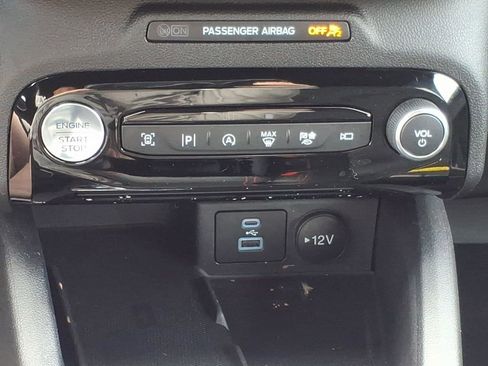 Used 2023 Ford Escape ST-Line Elite AWD/4WD image 16