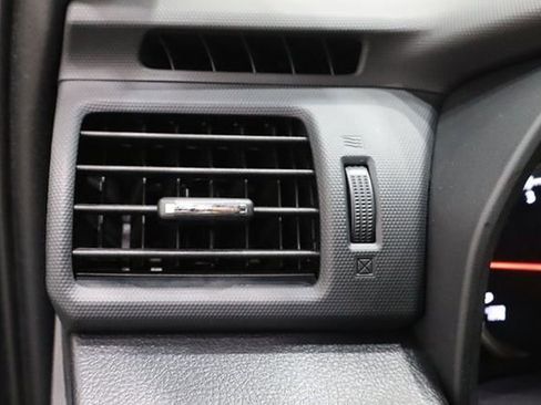 Used 2022 Toyota 4Runner TRD Off-Road Premium image 18