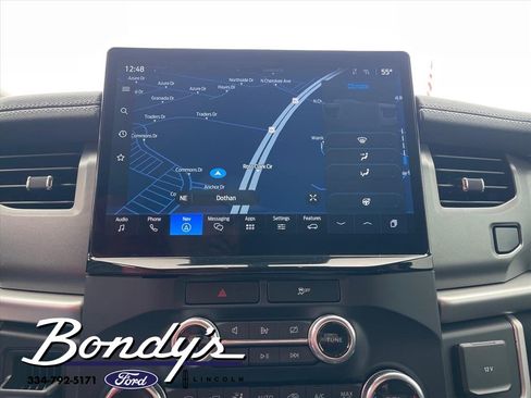 Used 2023 Ford Expedition XLT image 5