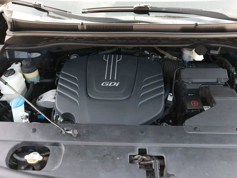 Used 2015 Kia Sedona EX image 52