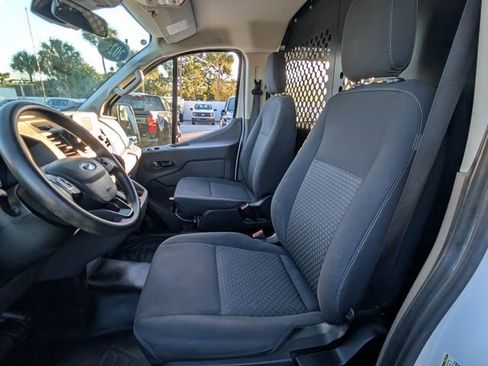 Used 2024 Ford Transit 250 Low Roof w/ Exterior Upgrade Package image 5