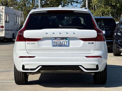 Used 2026 Volvo XC60 B5 Plus w/ Climate Package AWD/4WD image 4