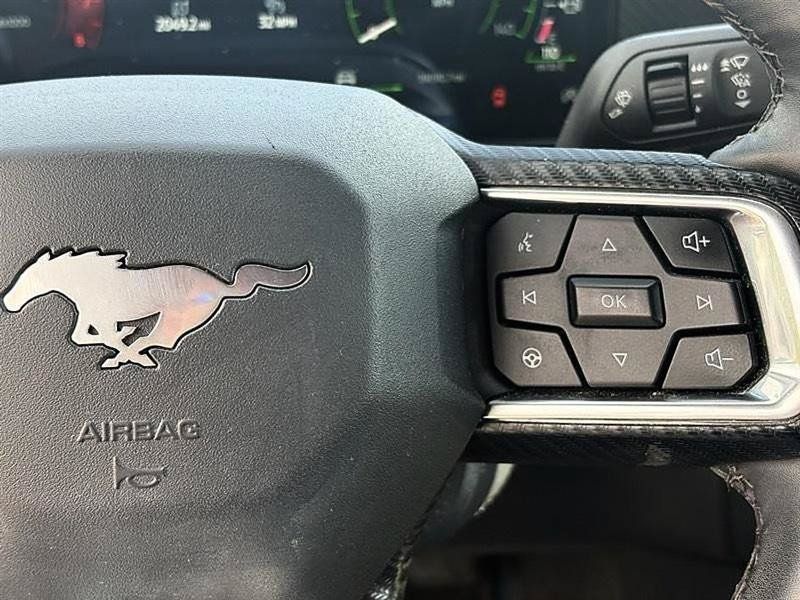 Used 2024 Ford Mustang Coupe RWD image 20