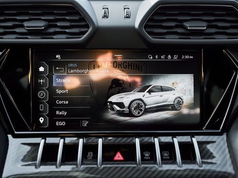 Used 2024 Lamborghini Urus Performante image 80