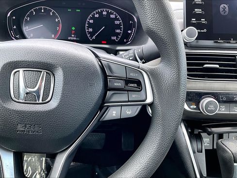 Used 2019 Honda Accord LX image 24