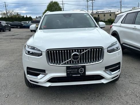 Used 2025 Volvo XC90 T8 Ultra w/ Lounge Package AWD/4WD image 2