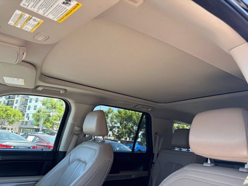 Used 2024 Ford Expedition Max Limited RWD image 26