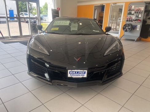 New 2025 Chevrolet Corvette E-Ray image 8