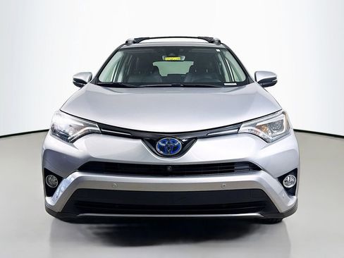 Used 2017 Toyota RAV4 Limited w/ Advanced Technology Package image 2