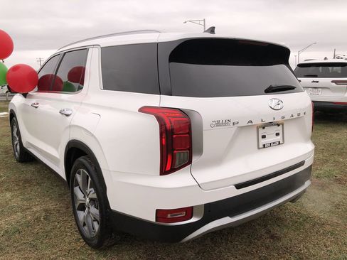 Used 2021 Hyundai Palisade SEL w/ Premium Package image 4