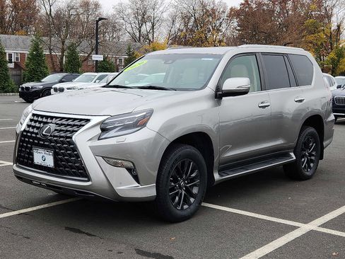 Used 2020 Lexus GX 460 Premium image 3